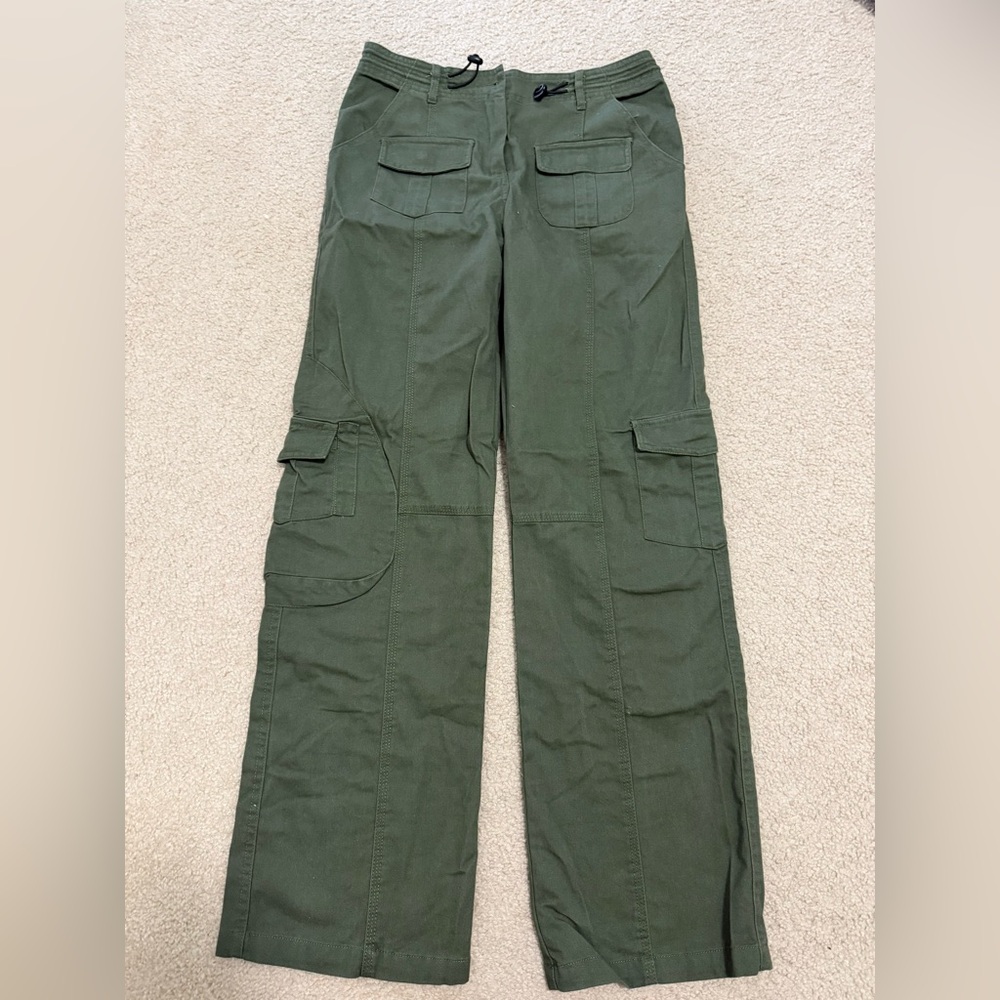 Brandy Melville Olive Cargo Pants NWT